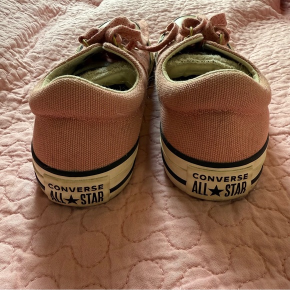 🌸Converse All Star Pink Lows with Sherpa Detail - Picture 6 of 9
